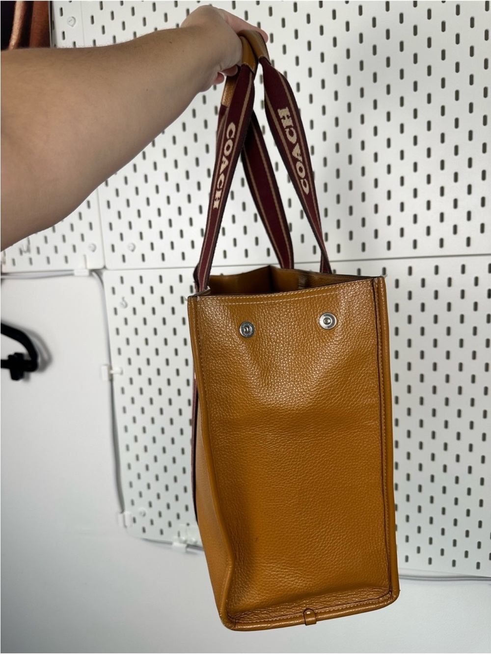 Coach Large Smith Tote in Brown Pebble Leather (CM716, Batch/Factory: J2377 - Picture 6 of 16